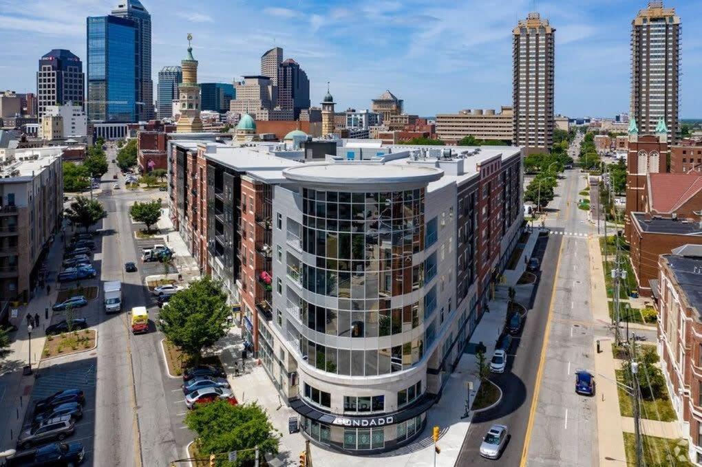 18Br 17Ba Combined Apartments Close To Lucas Oil Stadiom Indianapolis Luaran gambar